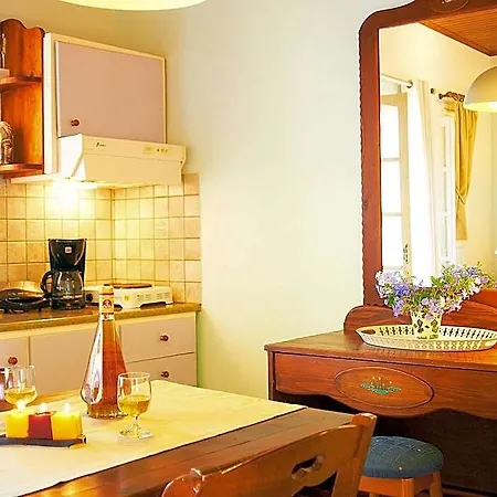 Aparthotel Alkyon & 4*