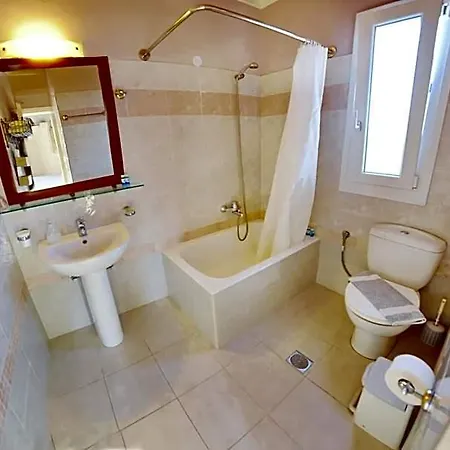 Aparthotel Alkyon & 4*