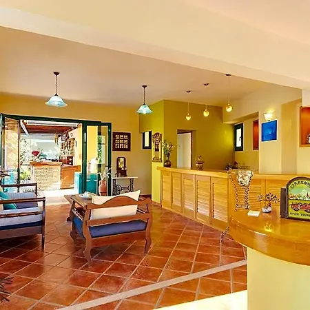 Aparthotel Alkyon & 4*